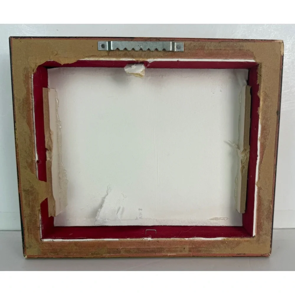 Vtg Gold Ornate Picture Frame Red Velvet Mat Shadow Box Display Approx 8x7x2